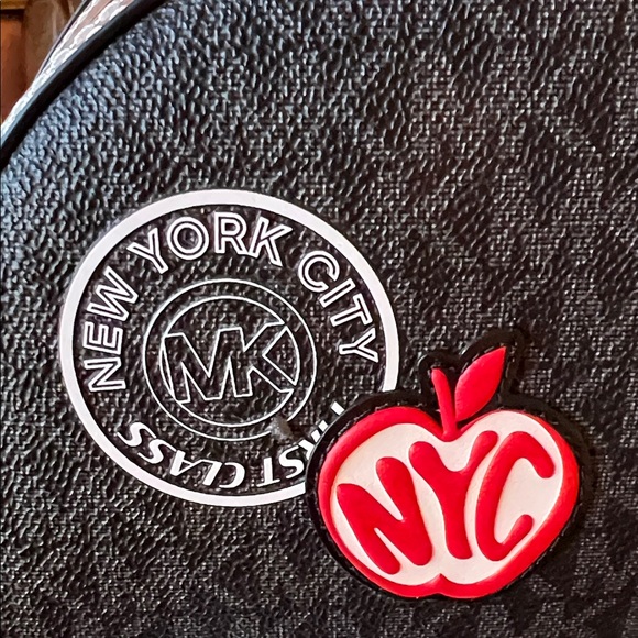 Michael Kors Black and Silver Backpack Med zip leather special NYC edition NWT - Picture 3 of 16